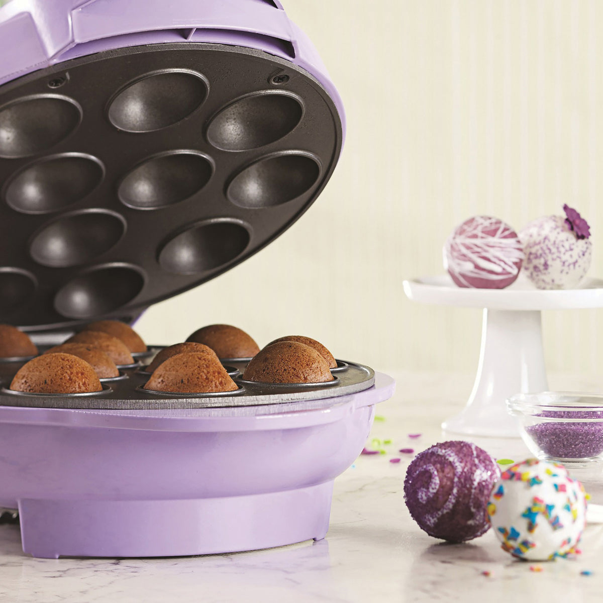 Brentwood Just for Fun Nonstick Electric Cake Pop Maker - 15