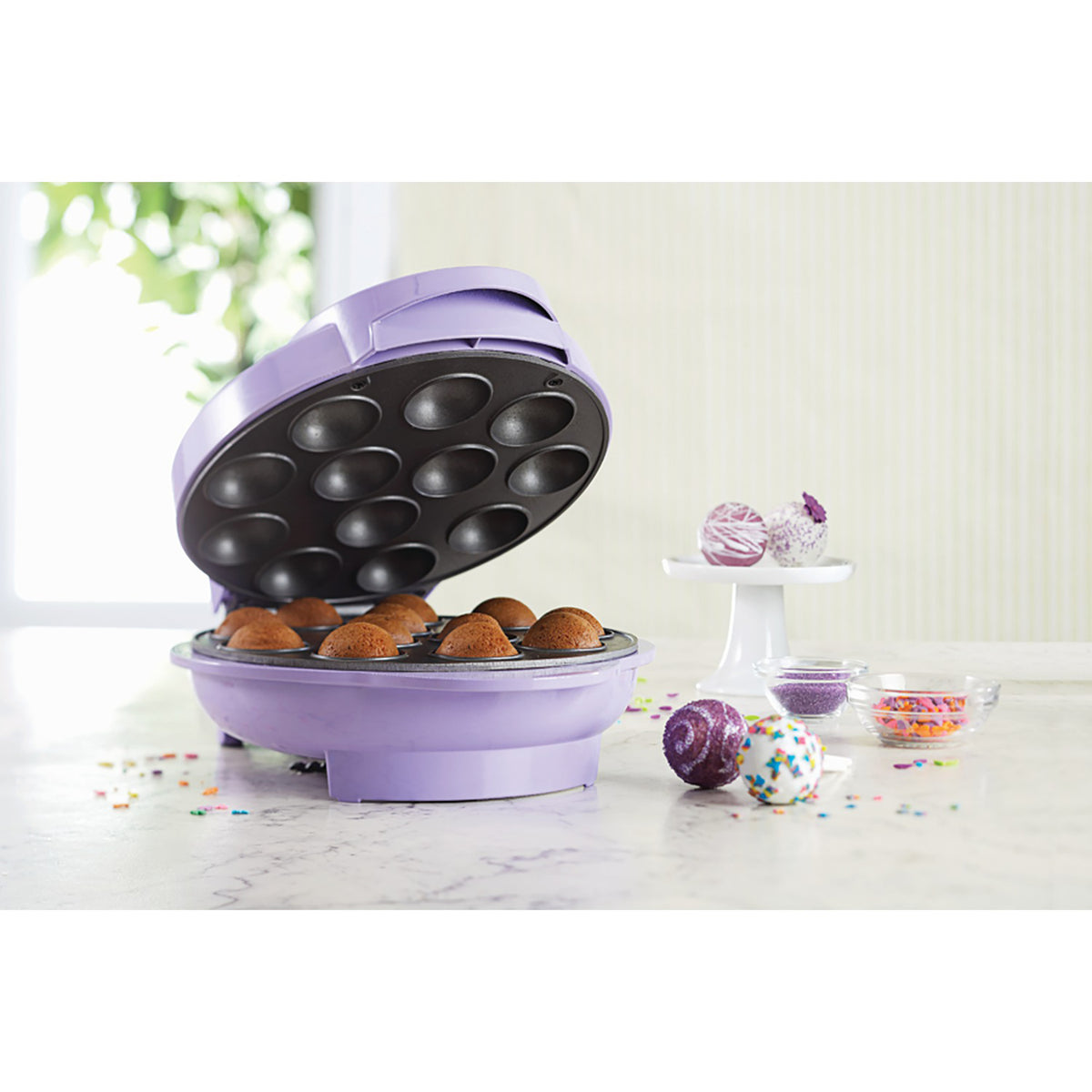 Brentwood Just for Fun Nonstick Electric Cake Pop Maker - 7