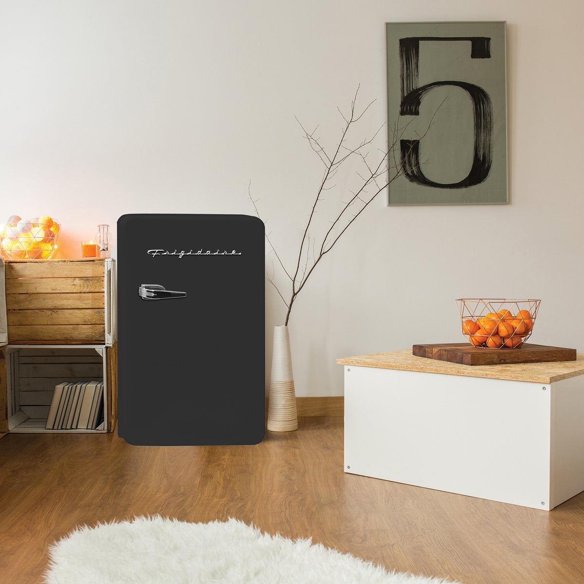 Frigidaire 3.2-Cu.-Ft. 60-Watt Retro Compact Refrigerator (Black) - 7