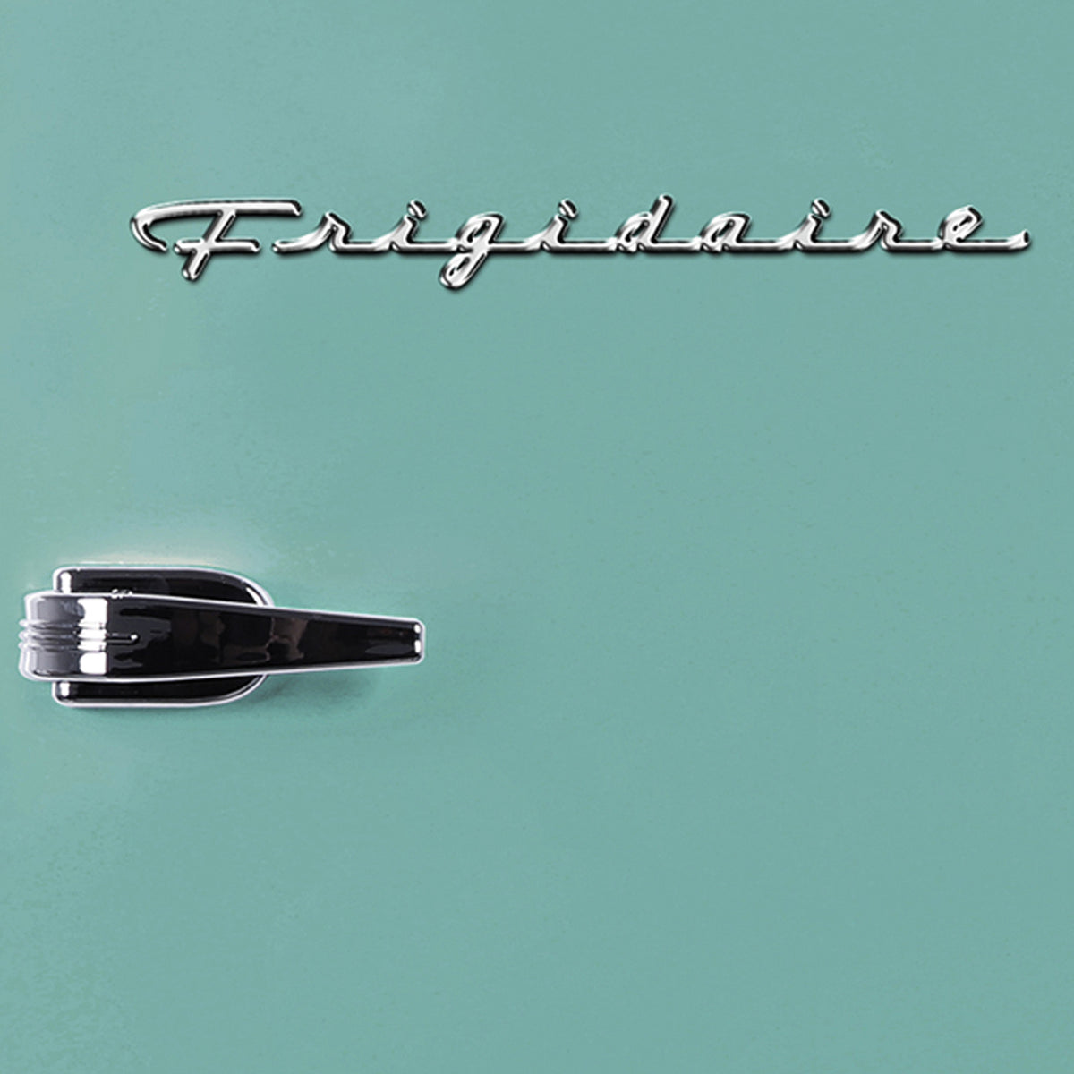 Frigidaire 3.2-Cu.-Ft. 60-Watt Retro Compact Refrigerator (Mint) - 11