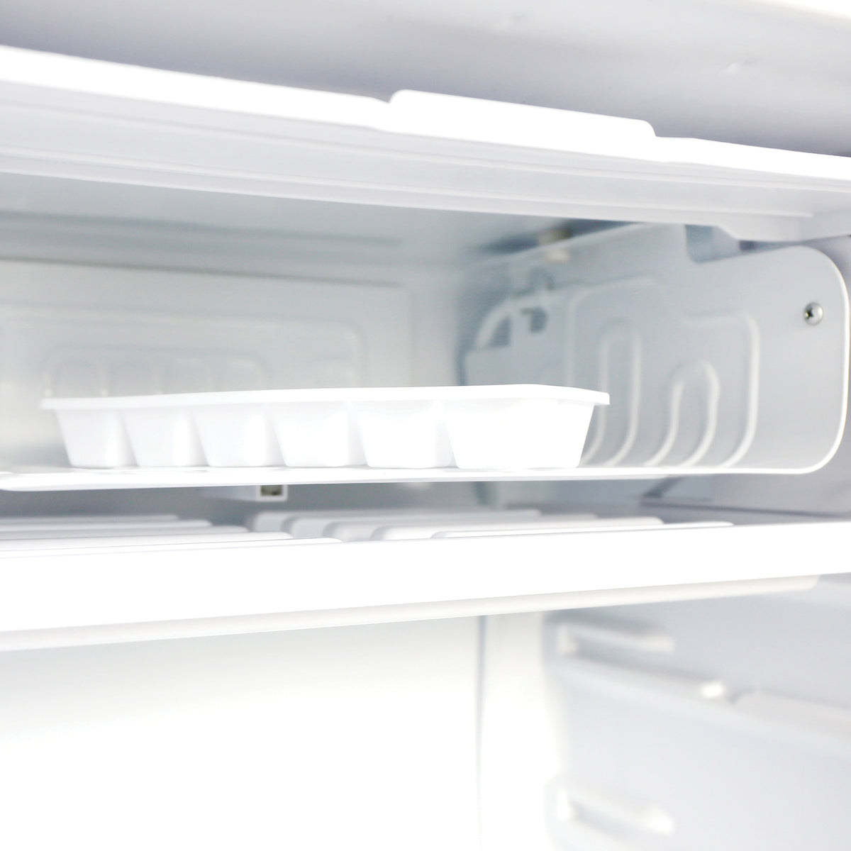 Frigidaire 3.2-Cu.-Ft. 65-Watt Retro Bar Fridge — Black - 18