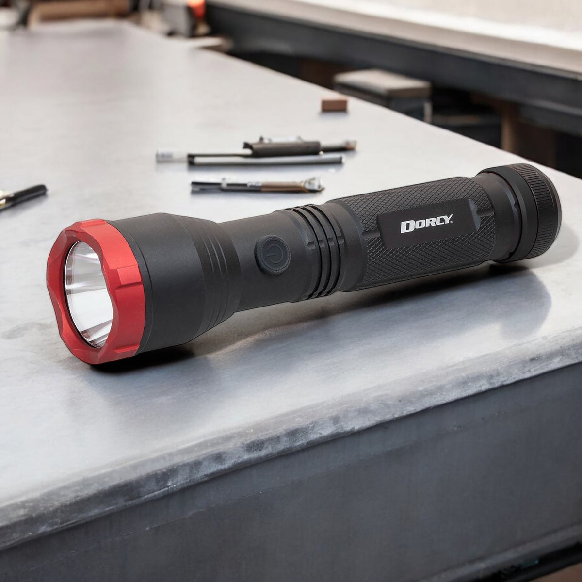 Dorcy Ultra HD Series LED 800-Lumen Aluminum Flashlight