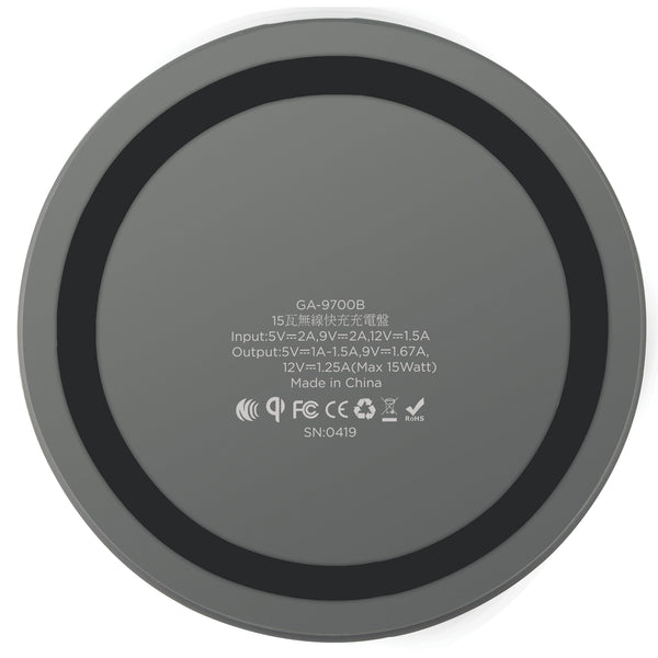 Base de carga inalámbrica rápida certificada Qi de Gigastone — Negra