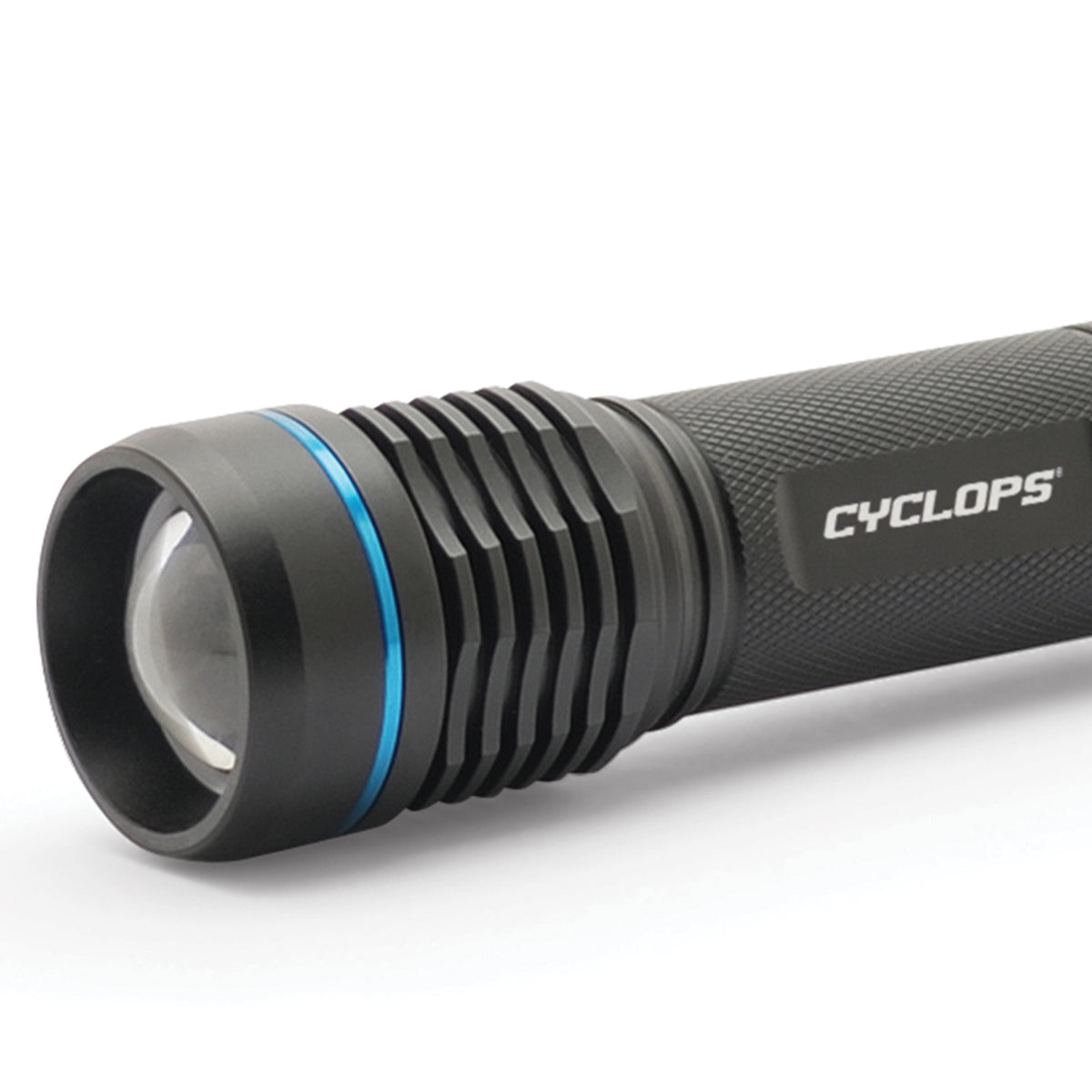 Cyclops 700-Lumen Steropes Rechargeable Aluminum LED Flashlight - 3