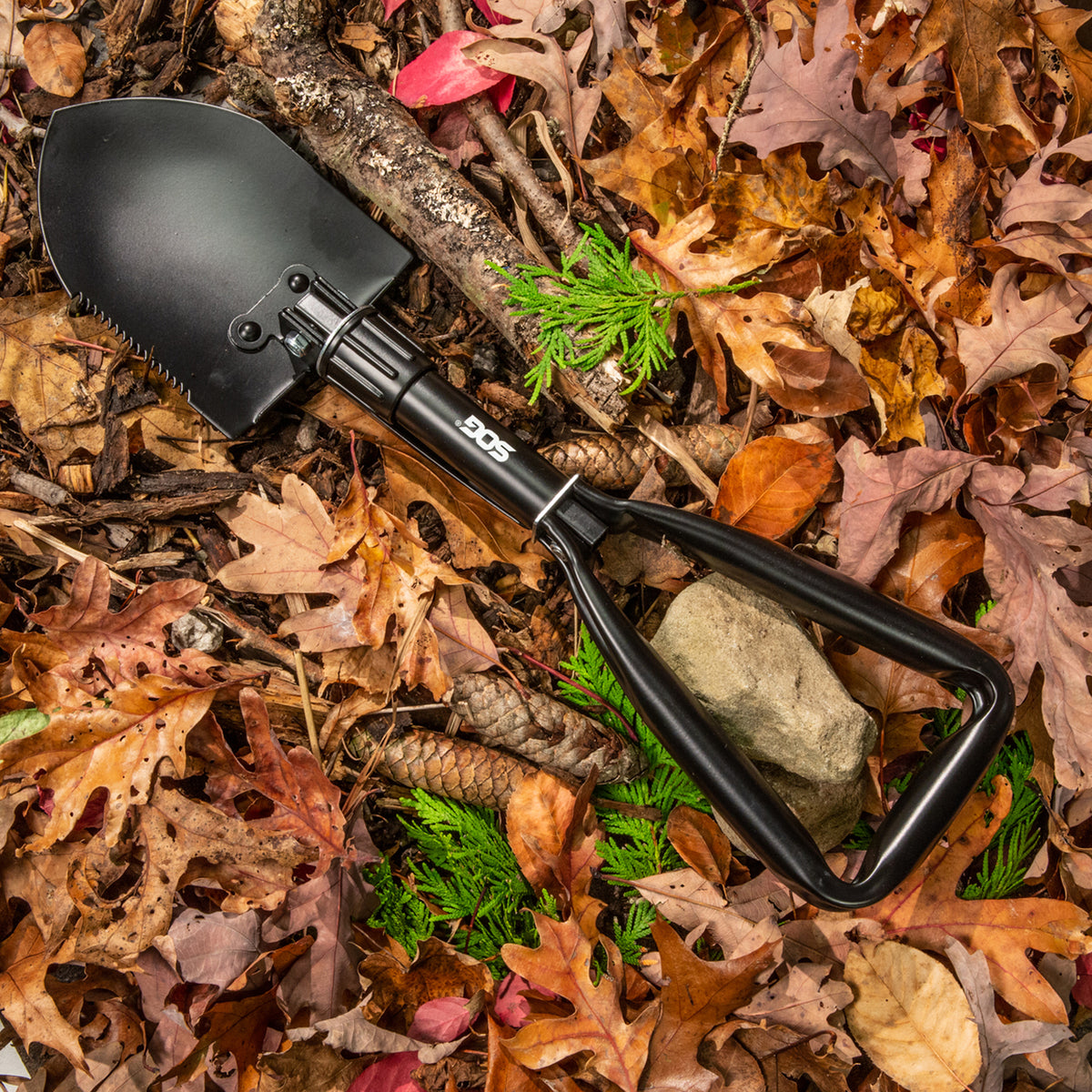 SOG 3-in-1 Entrenching Tool, Black - 2