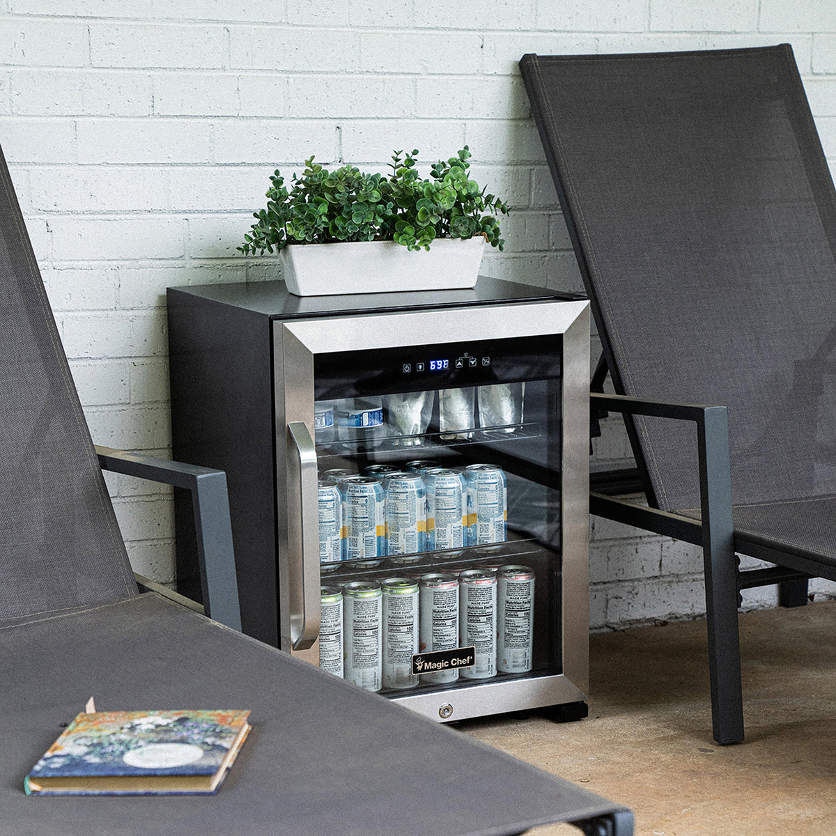 Magic Chef 58-Can Mini Fridge for Commercial Countertop Use - 2