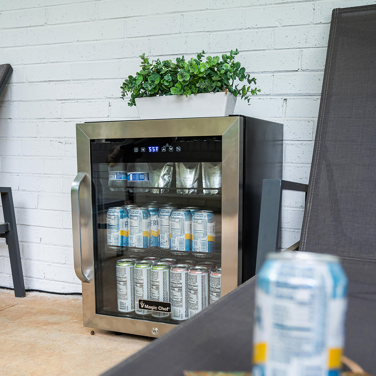 Magic Chef 58-Can Mini Fridge for Commercial Countertop Use - 3