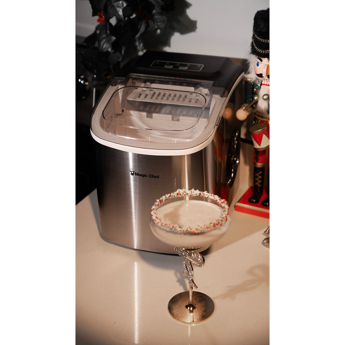 Magic Chef Portable Countertop Ice Maker