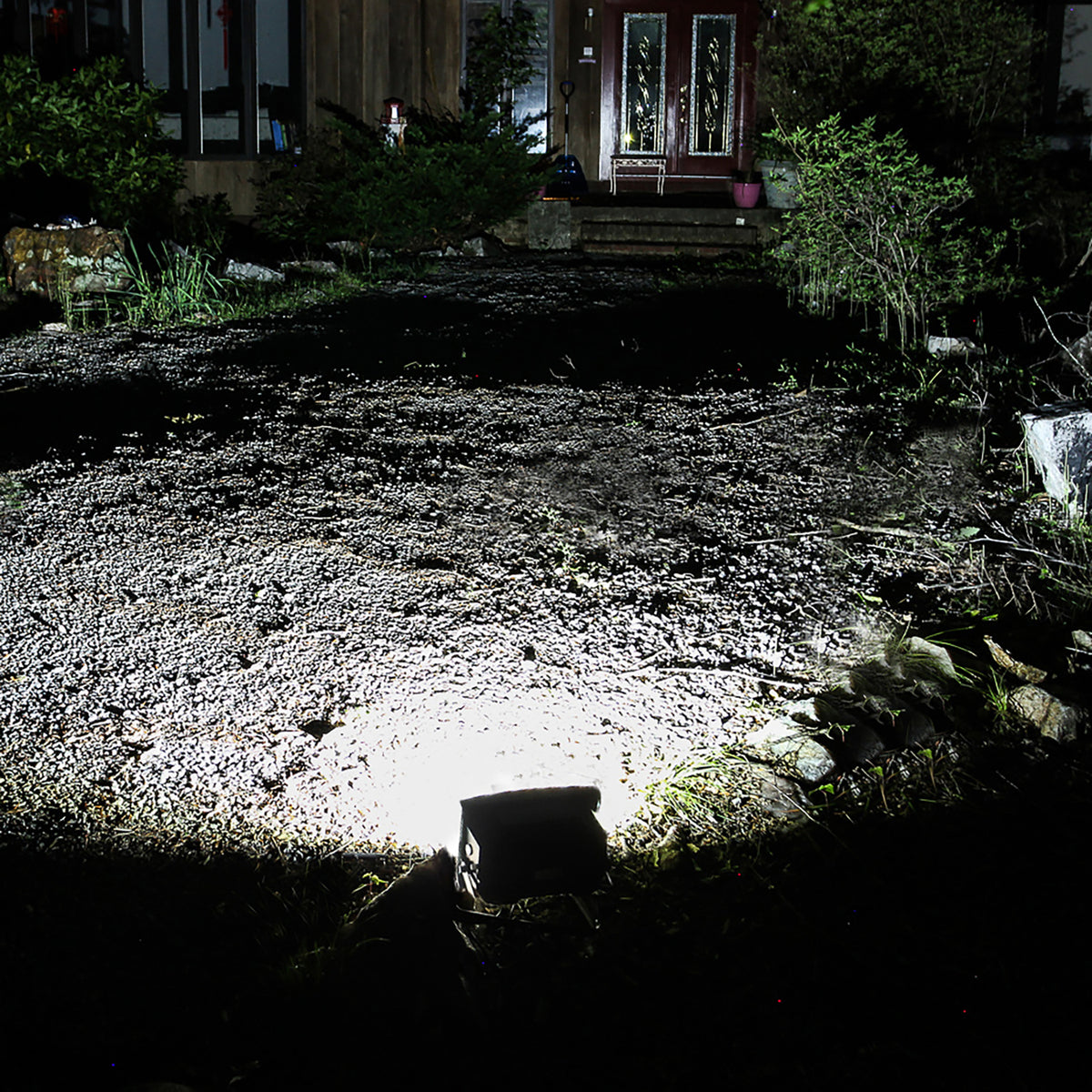 Maxsa Innovations Solar-Powered Ultrabright Flood Light - 5
