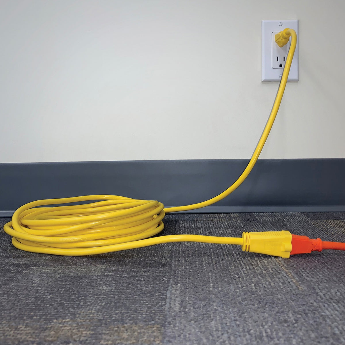 Stanley Outdoor Grounded Power Extension Cord - 7
