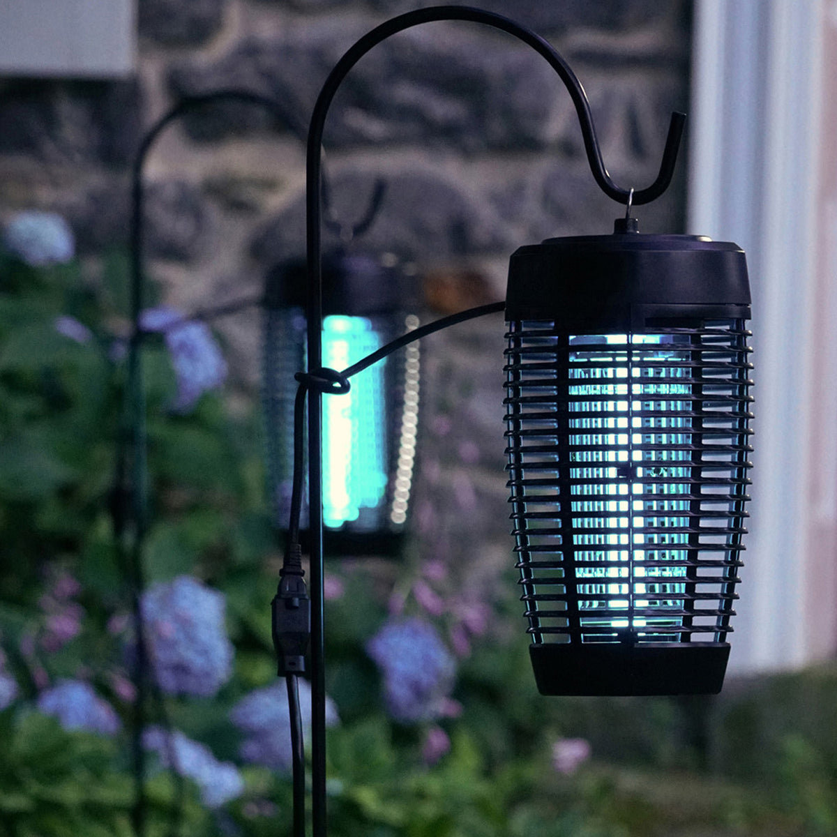 PIC 40-Watt Bug Zapper with Octenol Mosquito Lure - 2