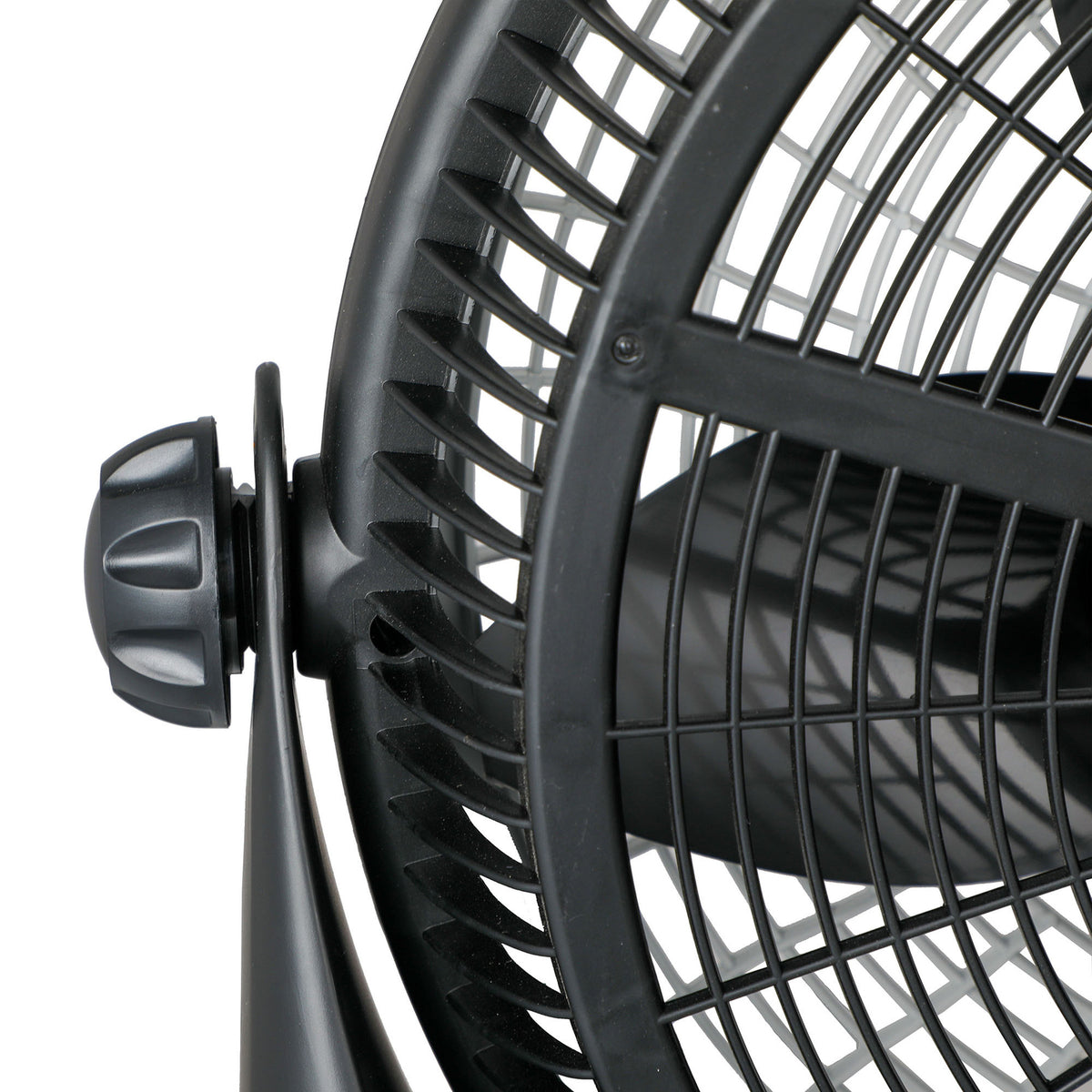 BLACK+DECKER 16-In. 3-Speed Portable Floor Fan - 12